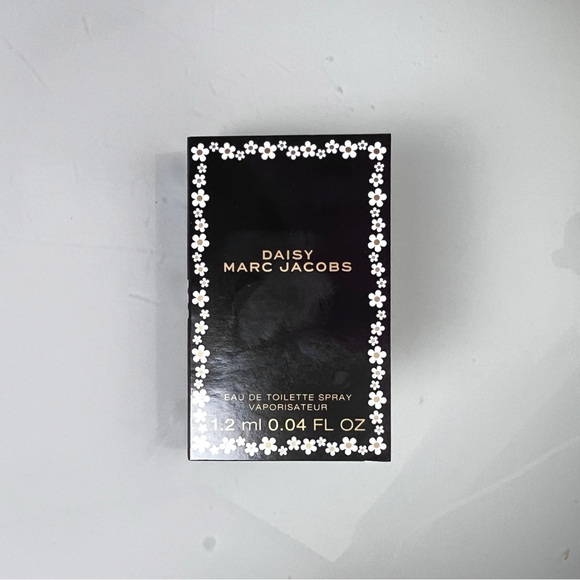 MARC JACOBS DAISY SIGNATURE EAU DE TOILETTE SPRAY SAMPLE - Picture 2 of 4